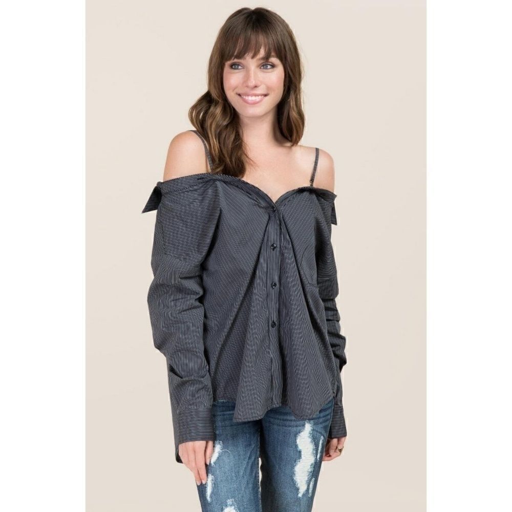 Francesca's Blue Rain TAMRA PORTRAIT COLD SHOULDER